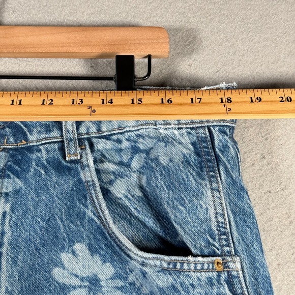 Free People We The Free Floral Barrel Leg Jean Blue High Rise Size 32 Distressed - Picture 5 of 13